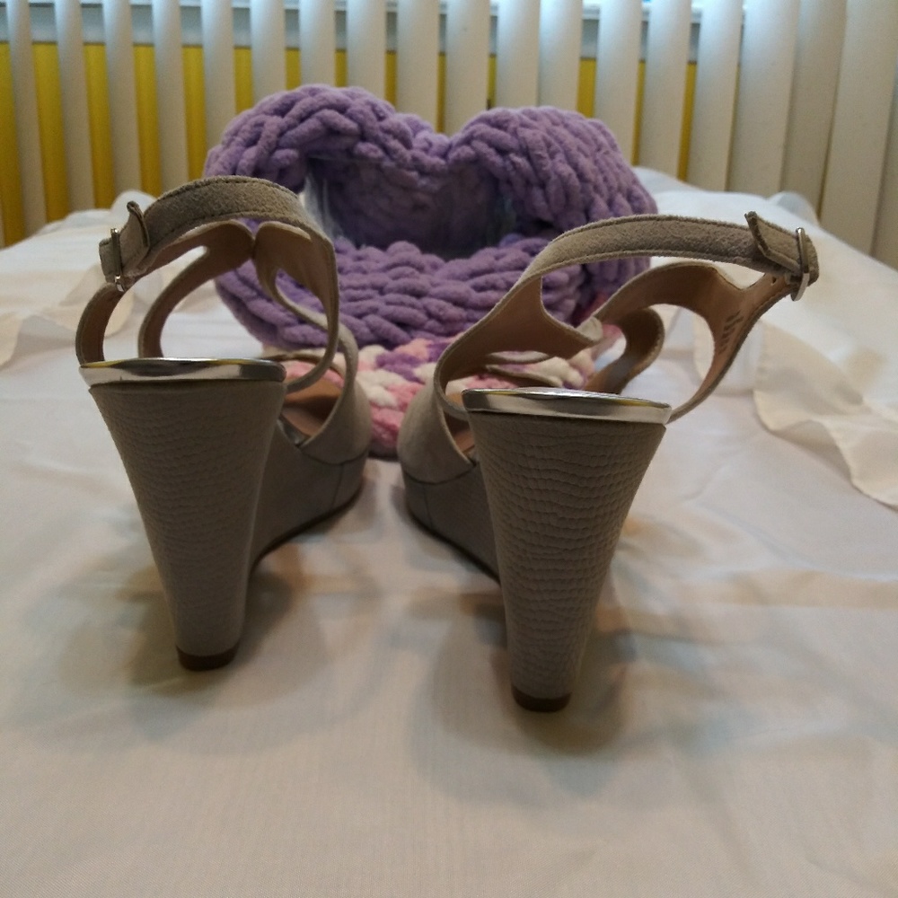 ALFANI " PELLAE" wedge sandals - Picture 2 of 5